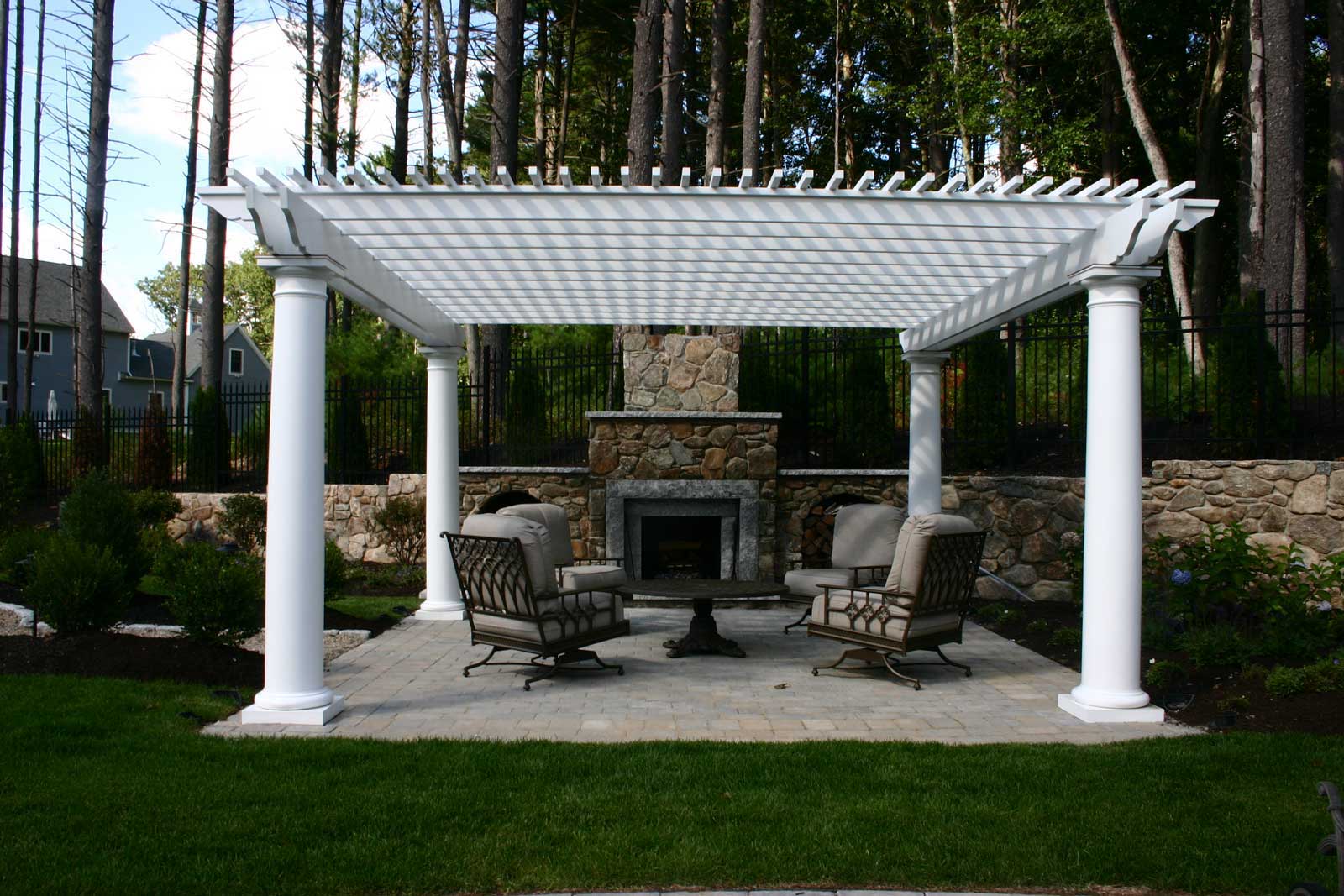 Custom Pergolas & Outdoor Structures - image 7